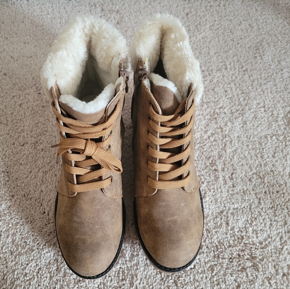 Ankle boots - Picture 3 of 4